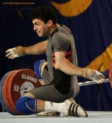 weight lifting injury weights