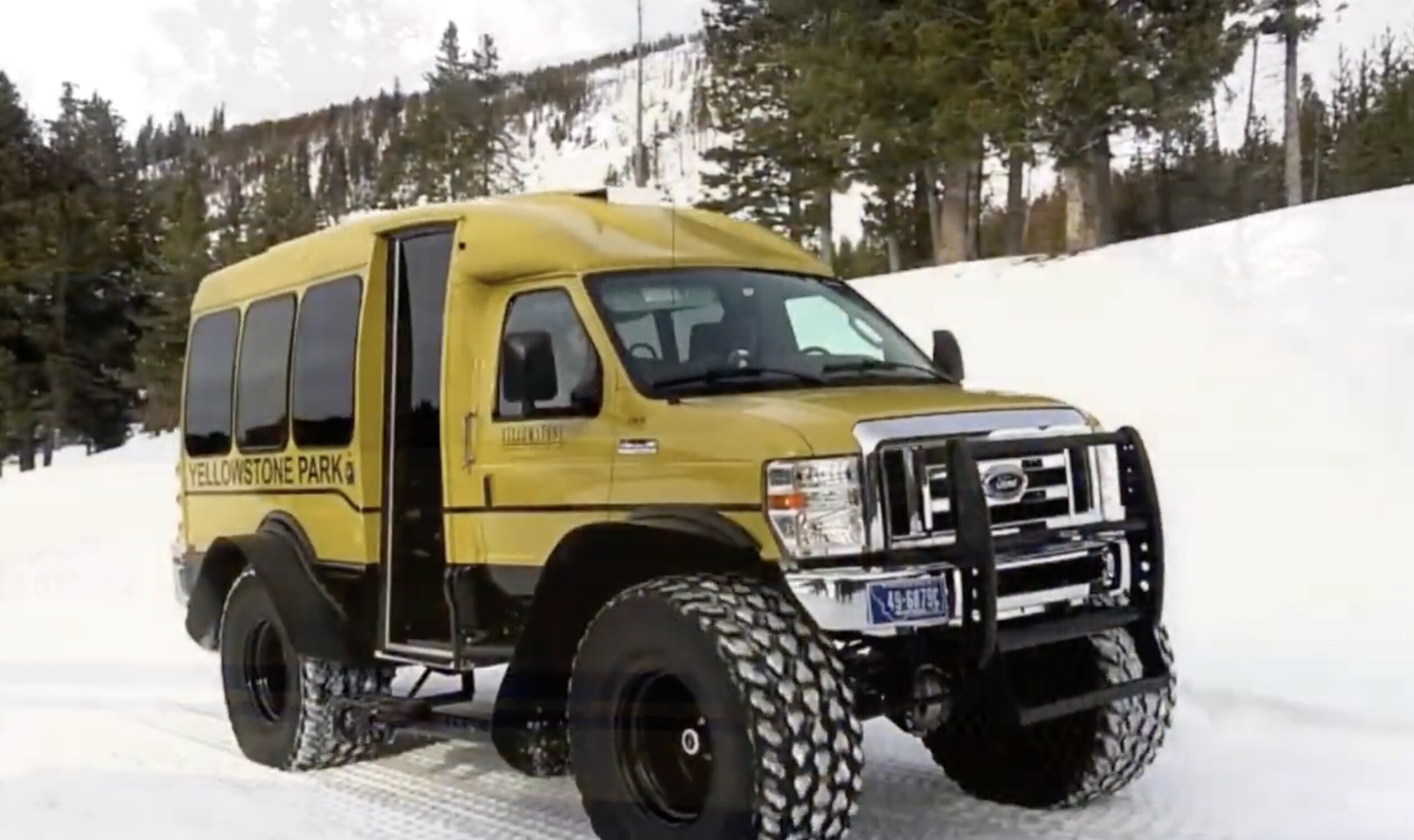 Yellowstone S Snowcoach Tours Offer A Remarkable Winter Look At The