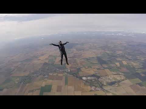 How to Break Your Ribs Skydiving on Budgett Airlines