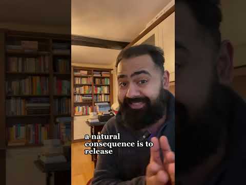 Doctor Explains Why You Fart More On Planes!