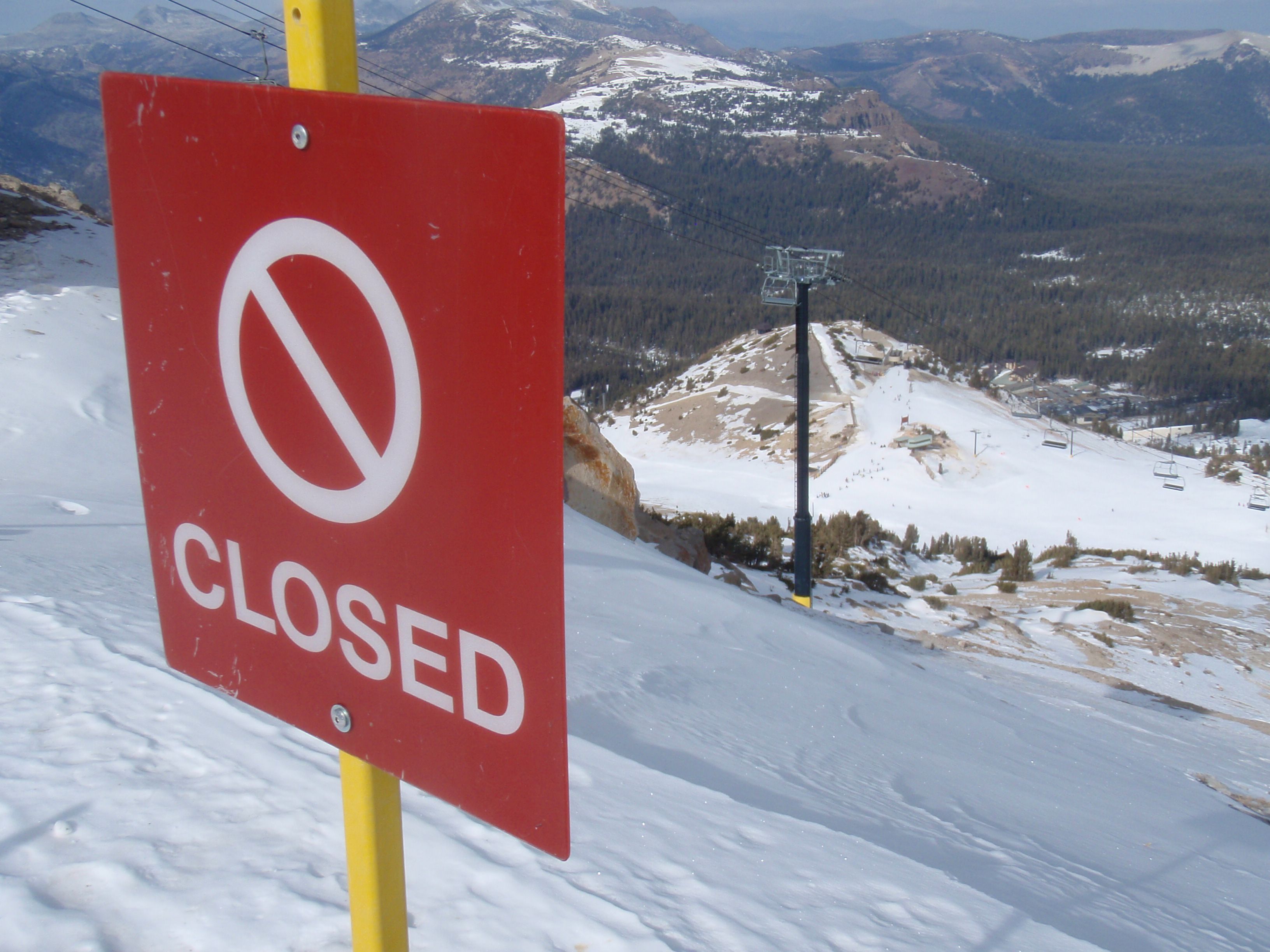 skiing regulatory sign