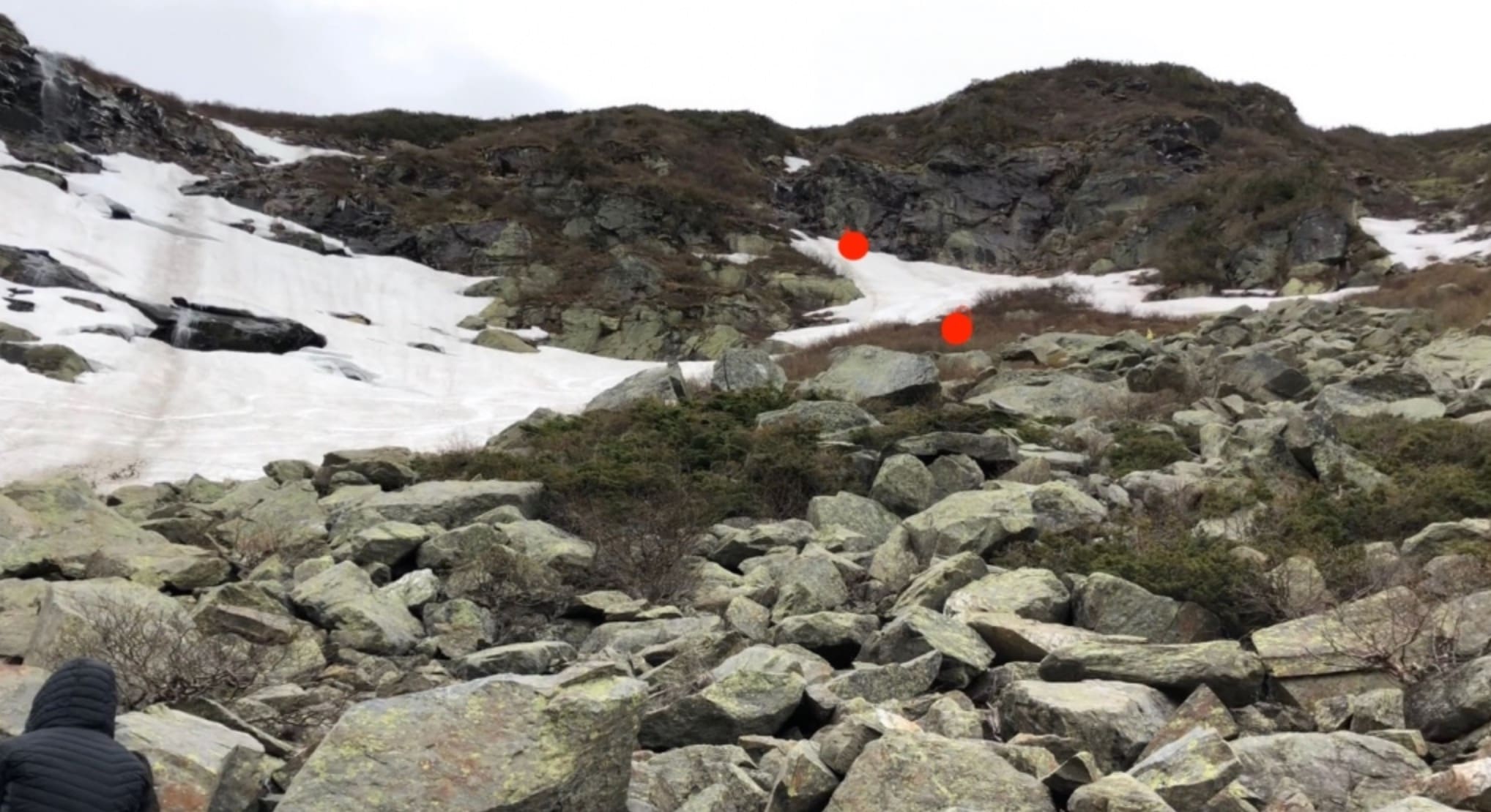 Tuckerman Ravine Lunch Rocks Tuckerman Ravine Skier Airlifted After Falling Down 35° Slope Into ...