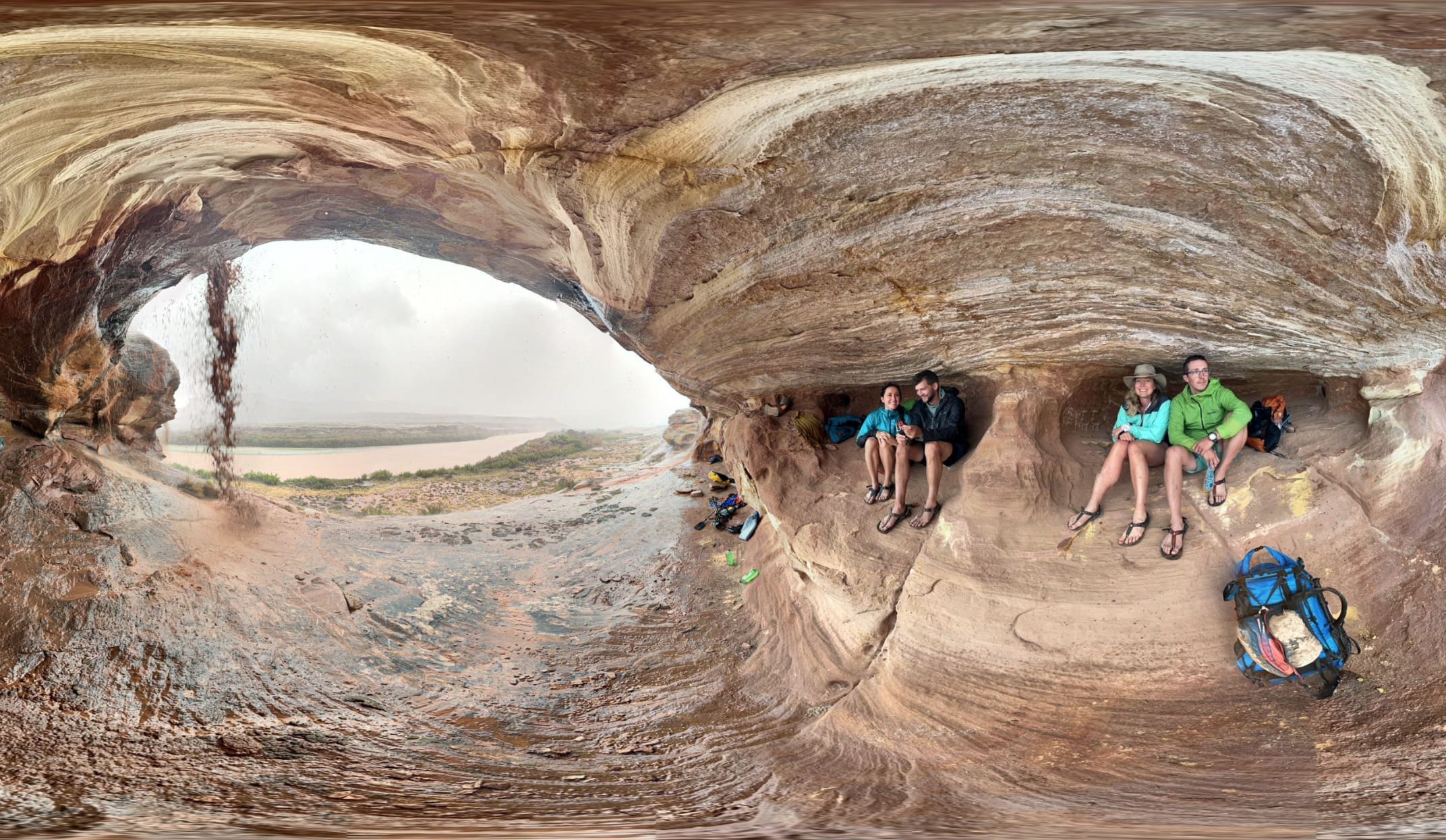 WATCH: Hikers Hide Under Cave During Canyonlands Flash Flood ...