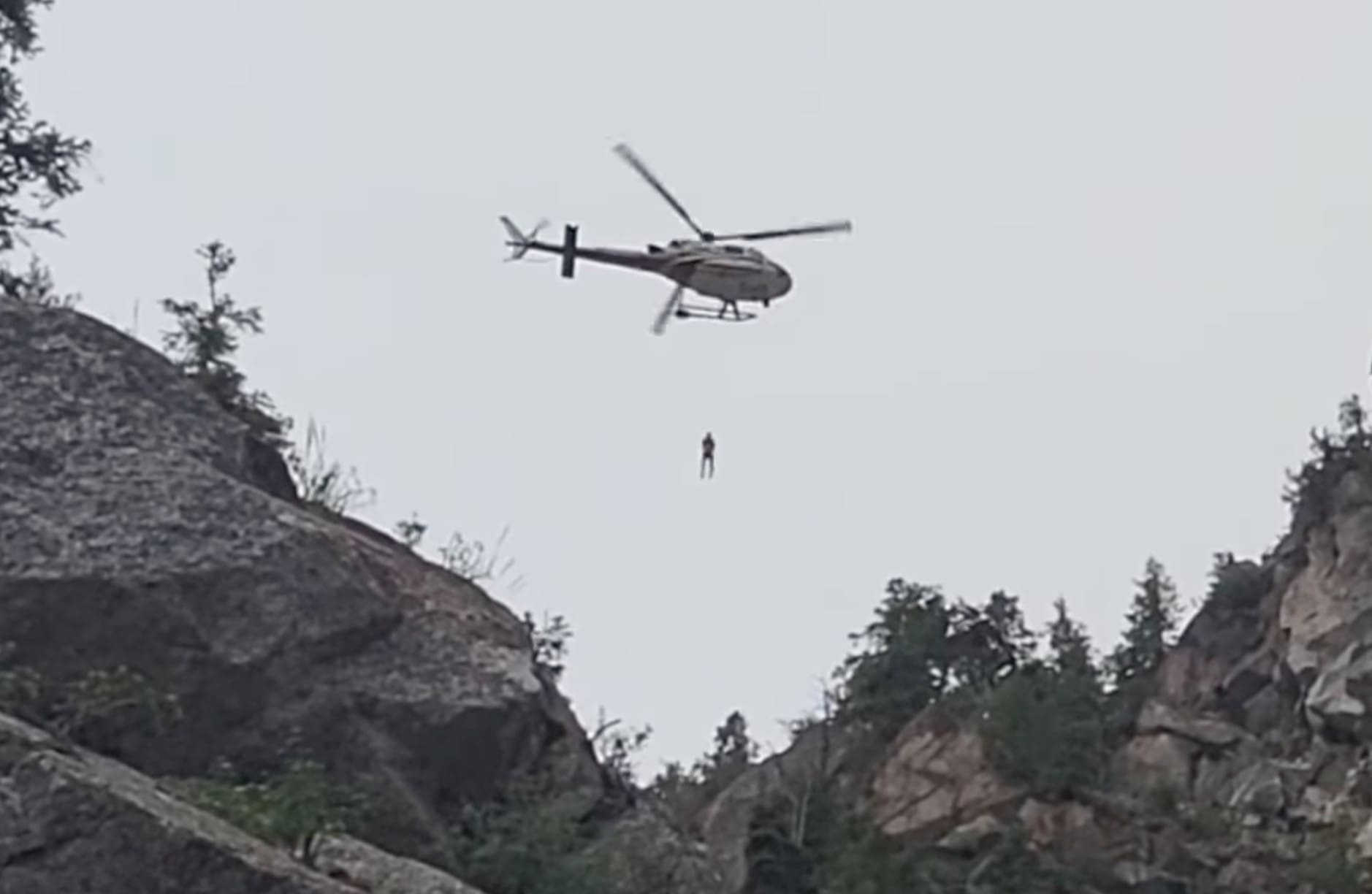 Jumper Rescue Ring Little Cottonwood Canyon BASE Jumper Requires Helicopter Rescue After ...