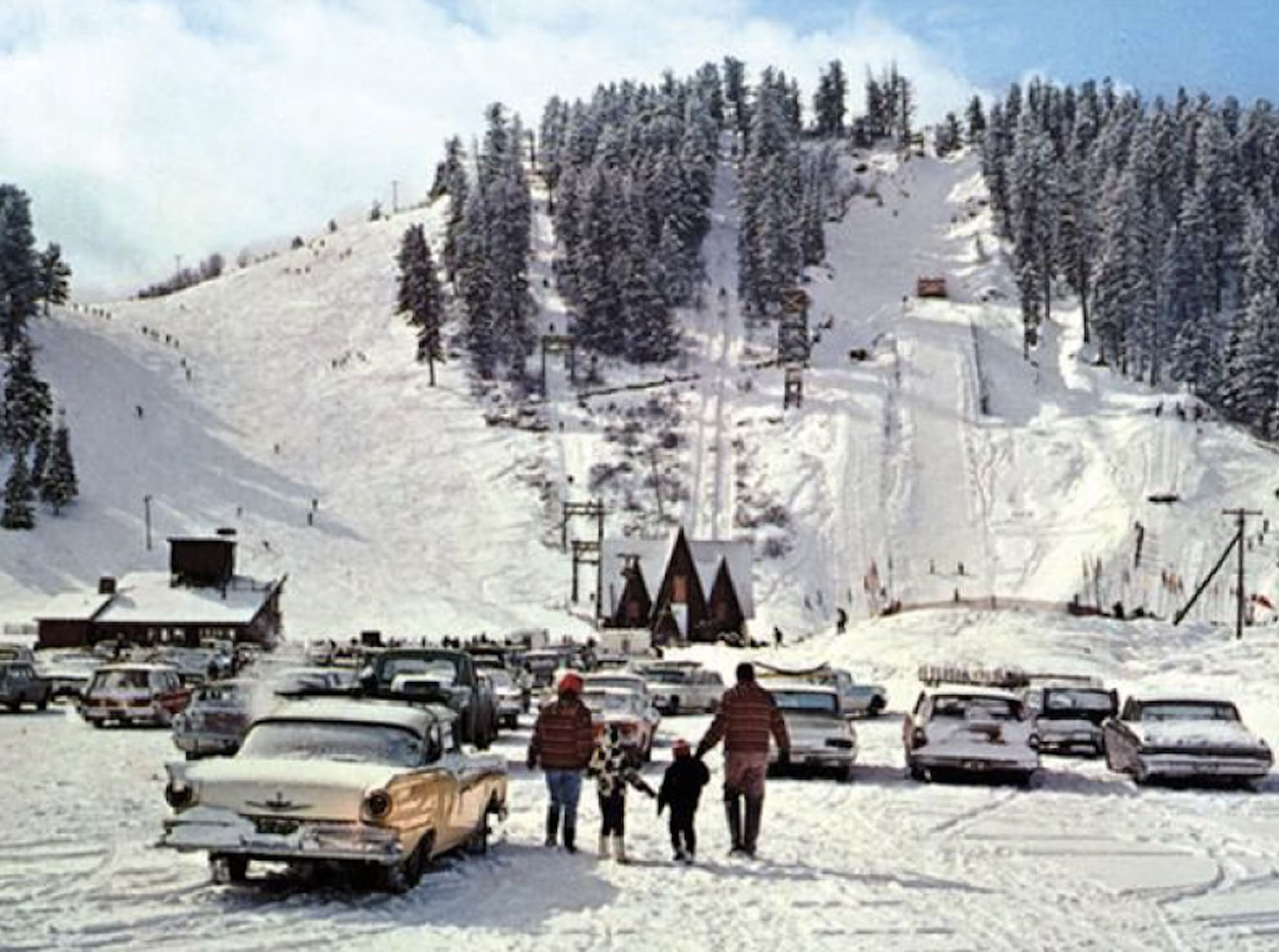 The Oldest Ski Area In America - Unofficial Networks