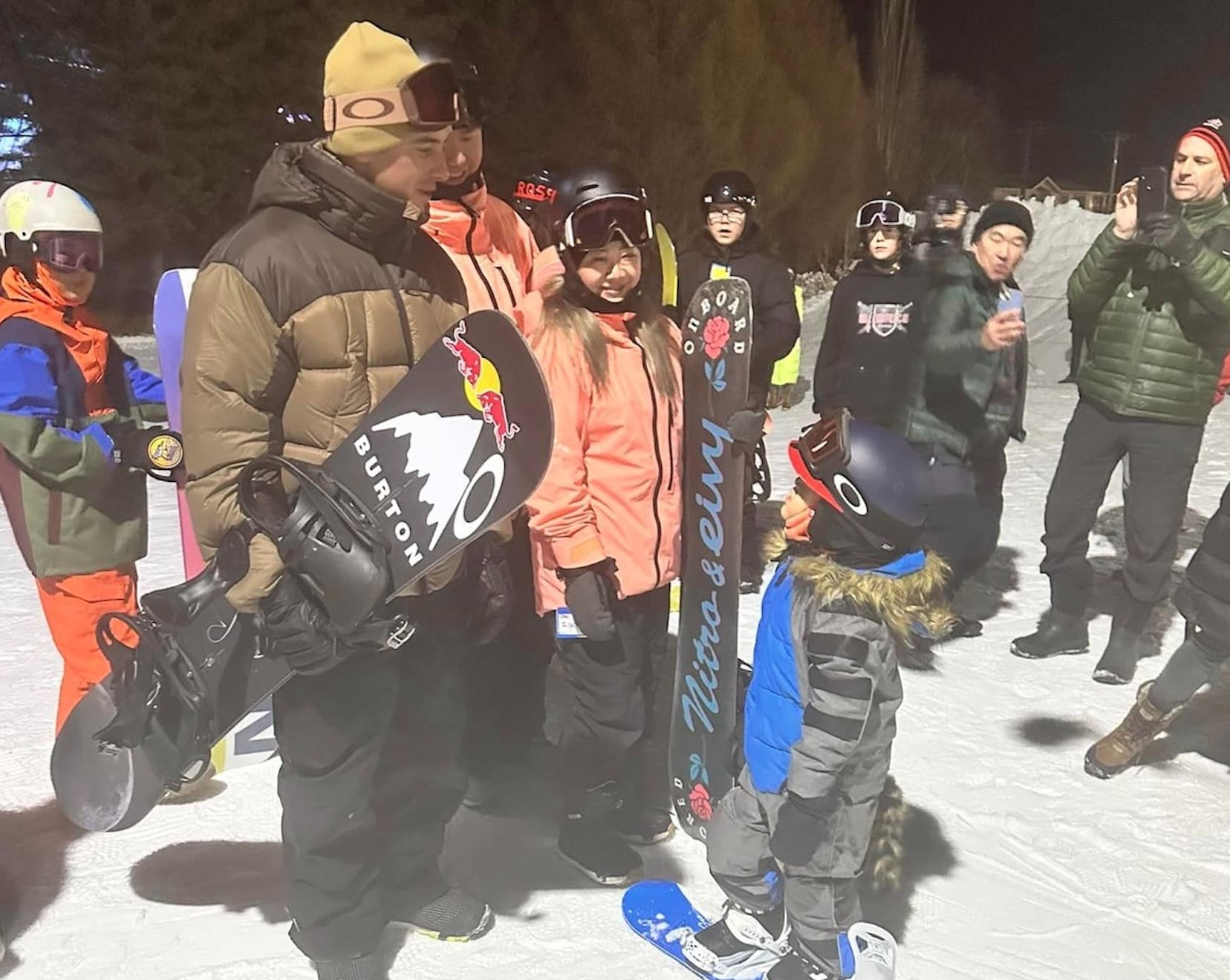 Mark McMorris Hosts Snowboard Lessons For Indigenous Families in