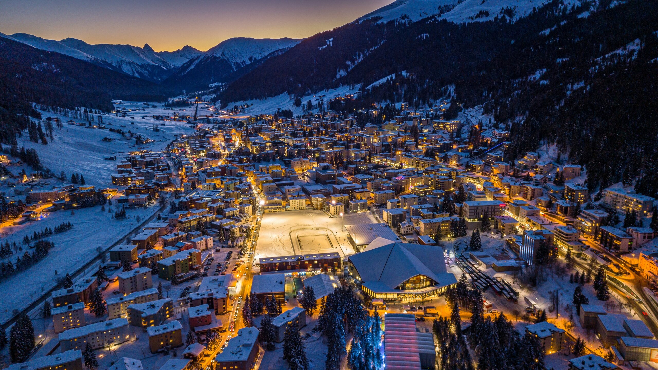 Ski Shop In Davos, Switzerland, Investigated For Refusing To Serve Jewish Tourists