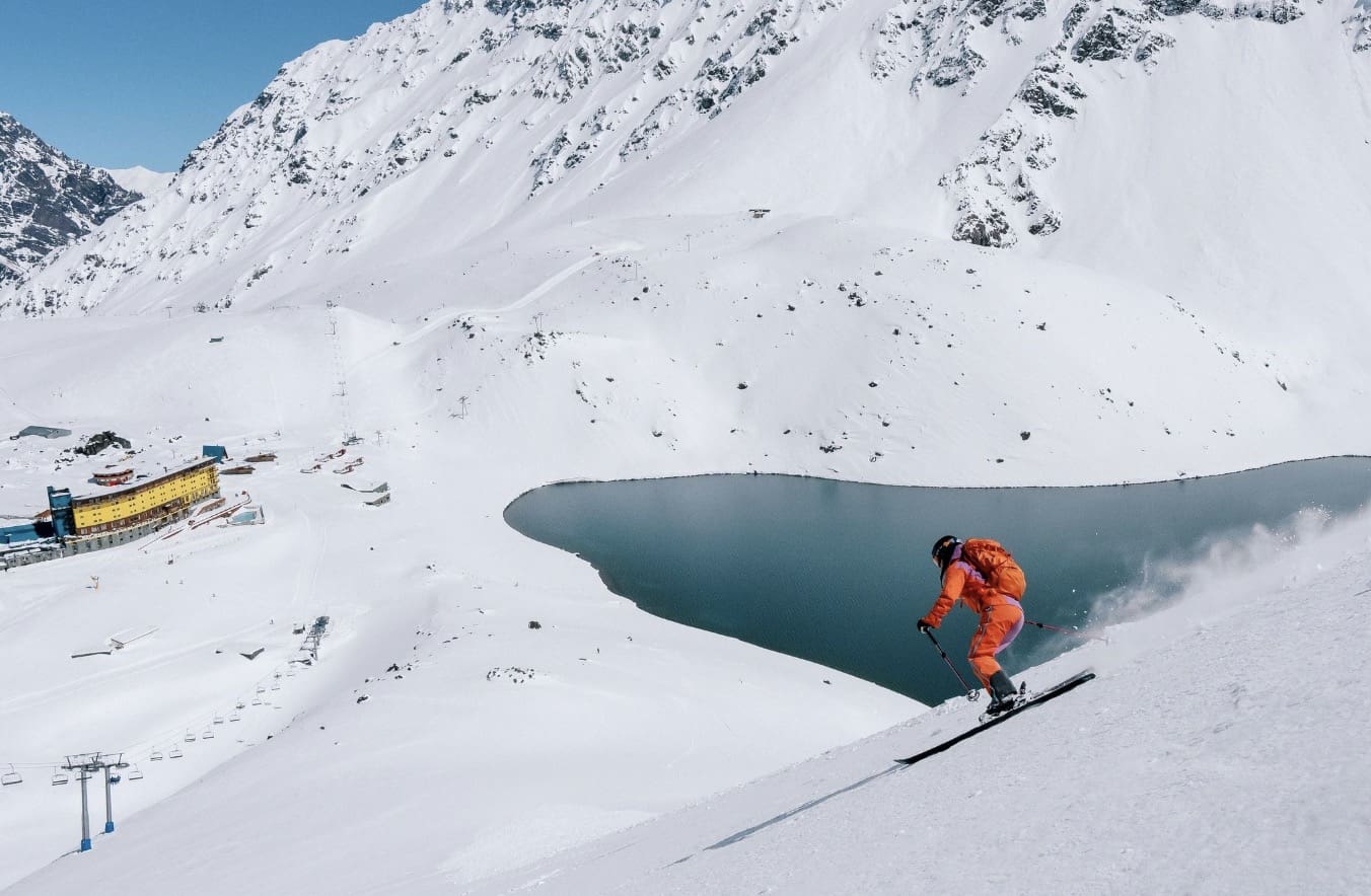 Más de 5 pies de nieve podrían afectar los centros turísticos chilenos en tres días