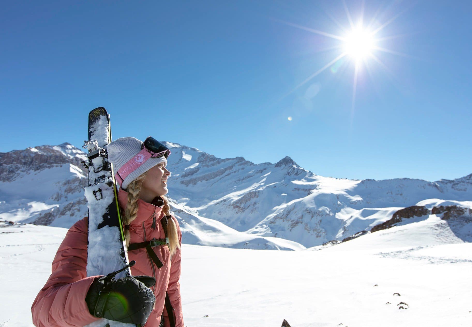 Valle Nevado celebra los 143 días de la temporada de esquí chilena