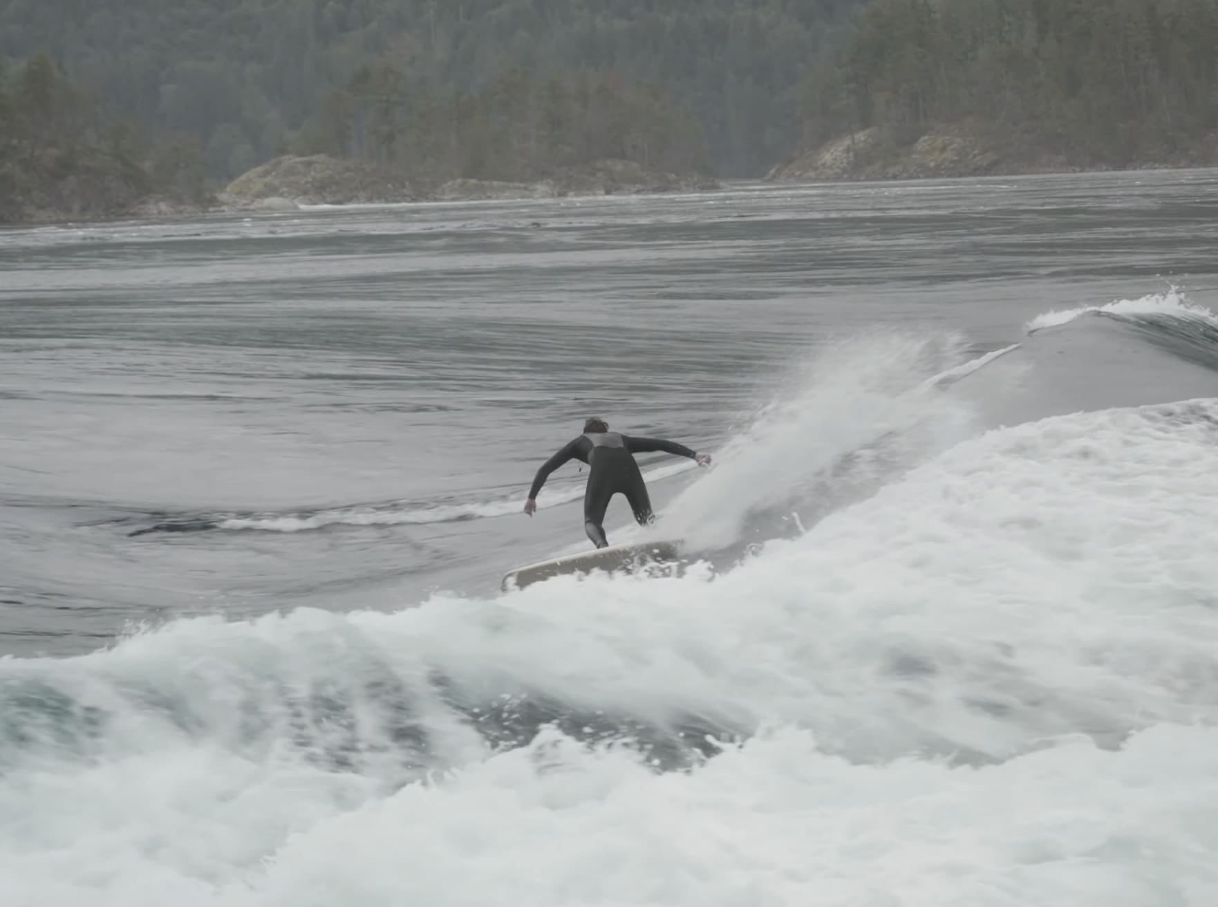 Surfing Tidal Rapids On The Coast Of British Columbia Unofficial Networks