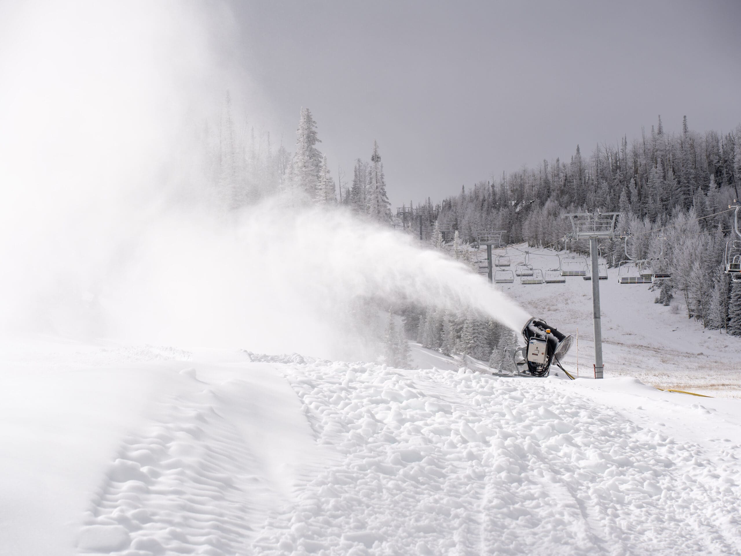 Utah's Ski Season Has Begun!