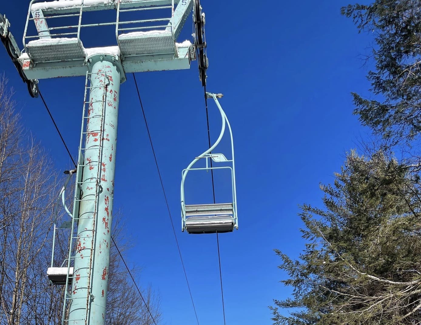 Historic Vermont Ski Area Will Be Without One Of Its Core Chairlifts This Winter