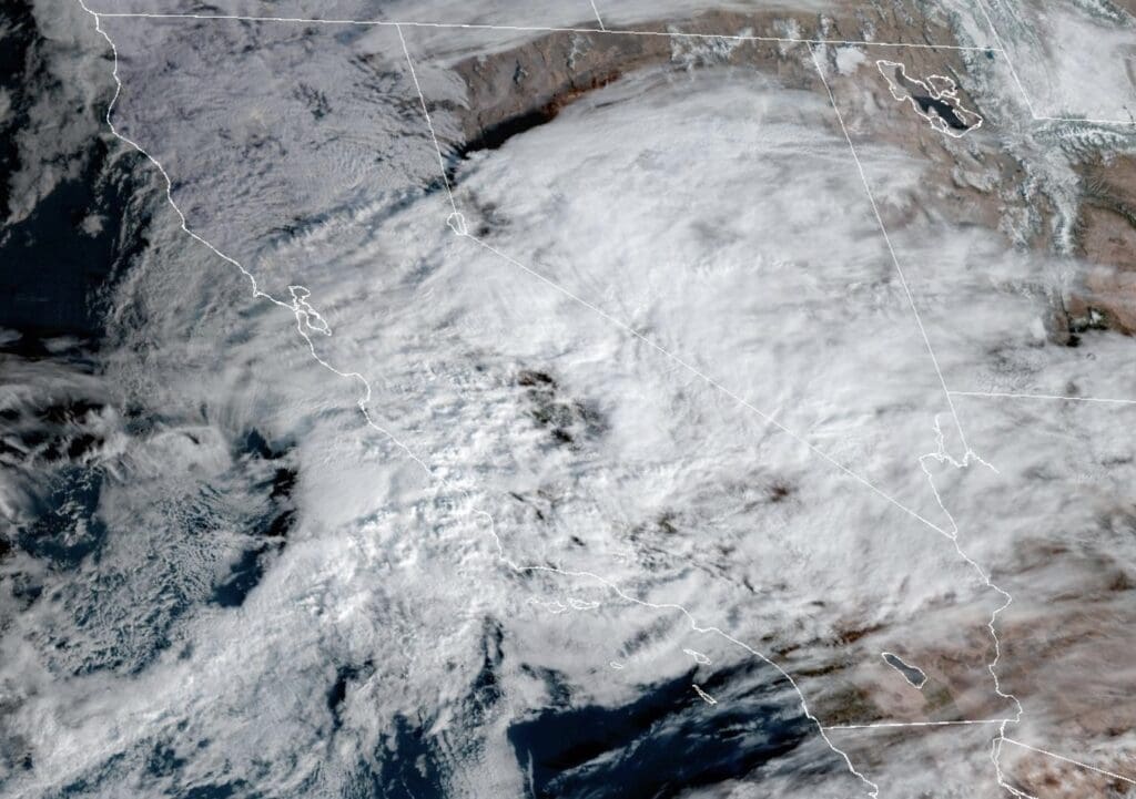 Satellite image of California @ 18:21 UTC on November 25.