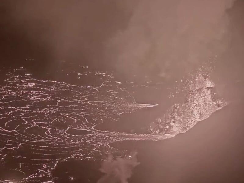 Eruption activity at Kĩlauea volcano.