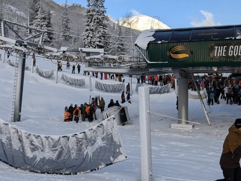Kicking Horse issues apologies to guests after gondola detachment incident