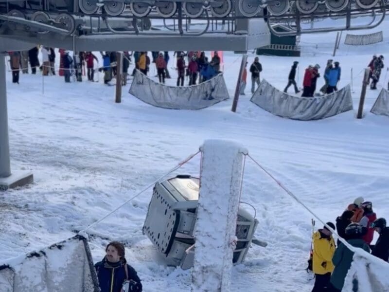 Kicking Horse gondola cabin falls off lift.