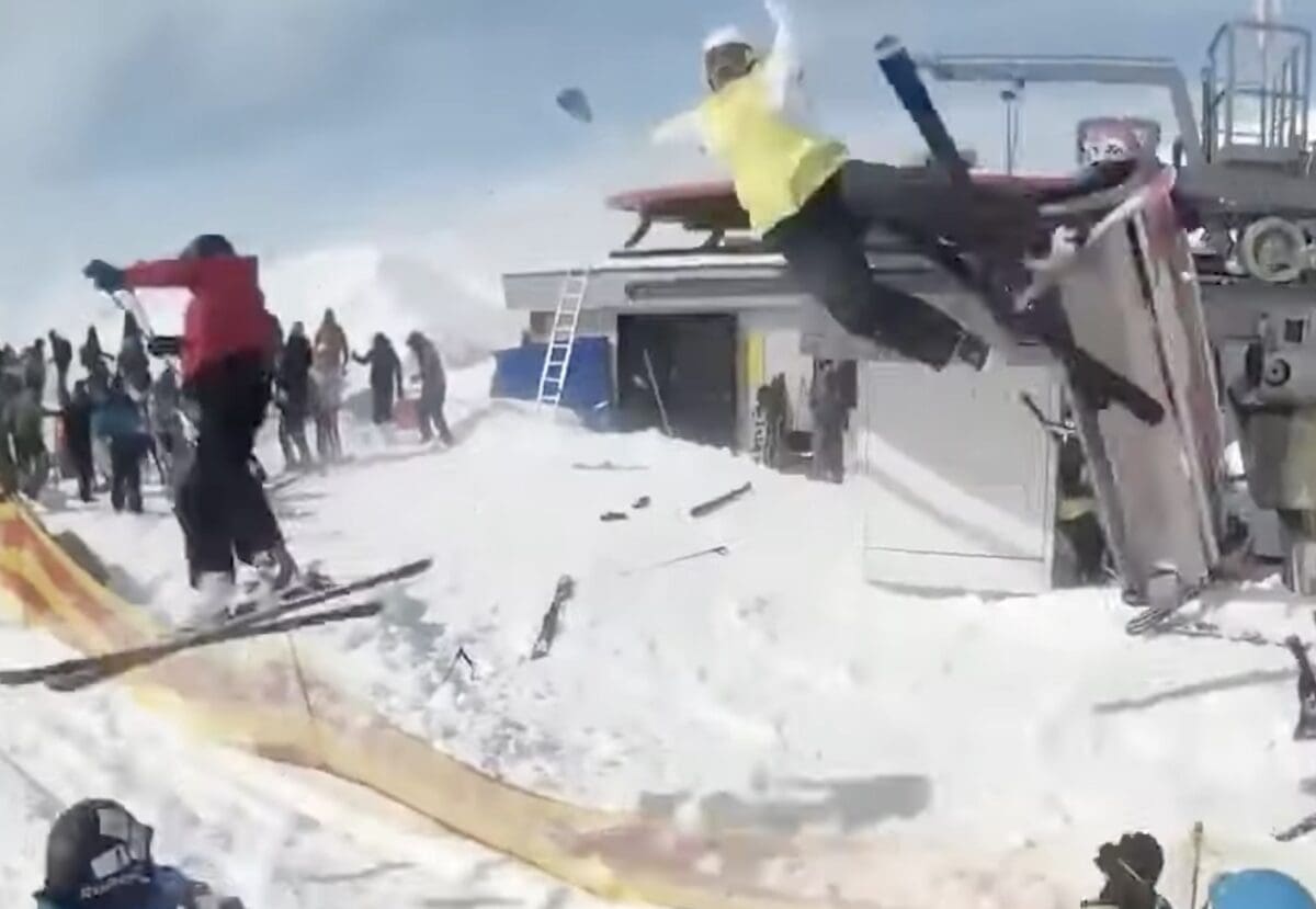 2018 Chairlift Rollback @ Gudauri ski area in Georgia.
