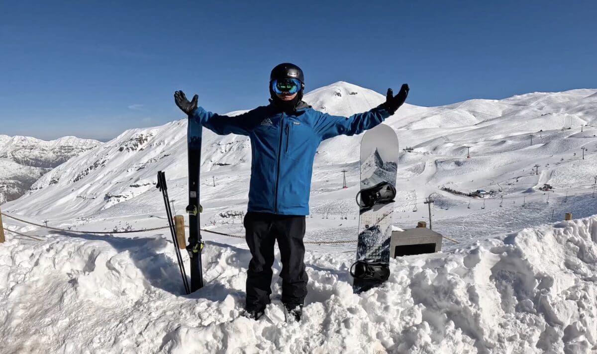 Ski/snowboard tips for beginners.