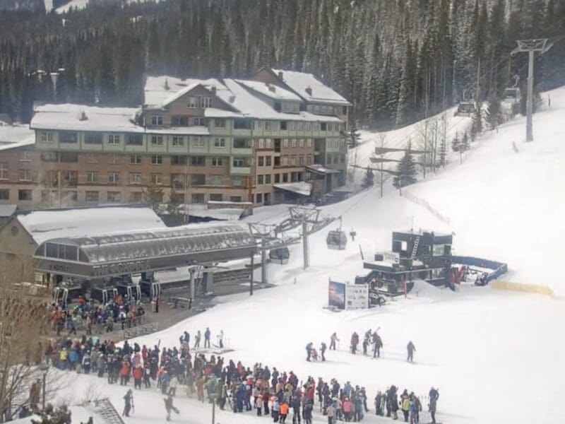 Winter Park Resort base.
