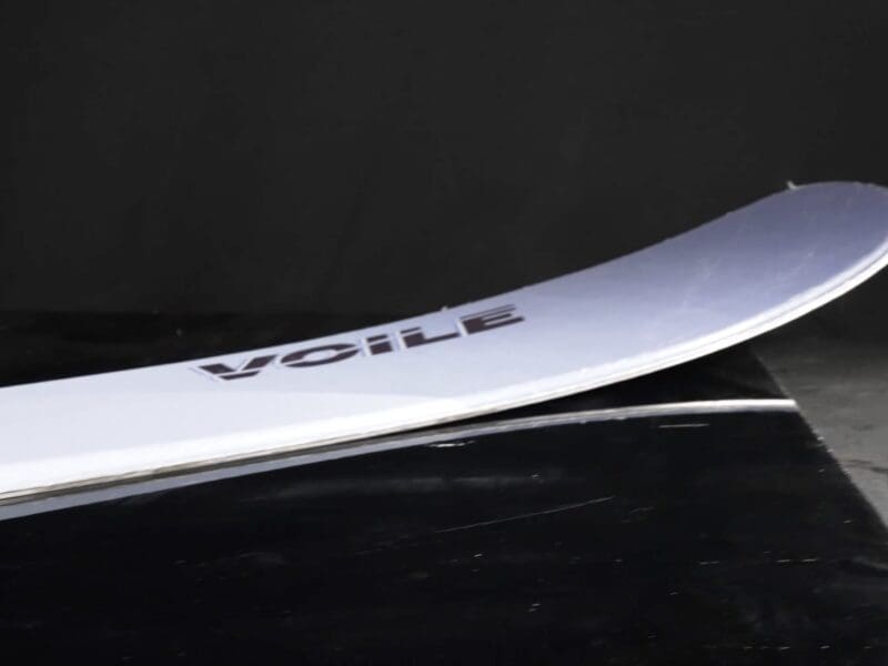 Cap construction Voile skis.