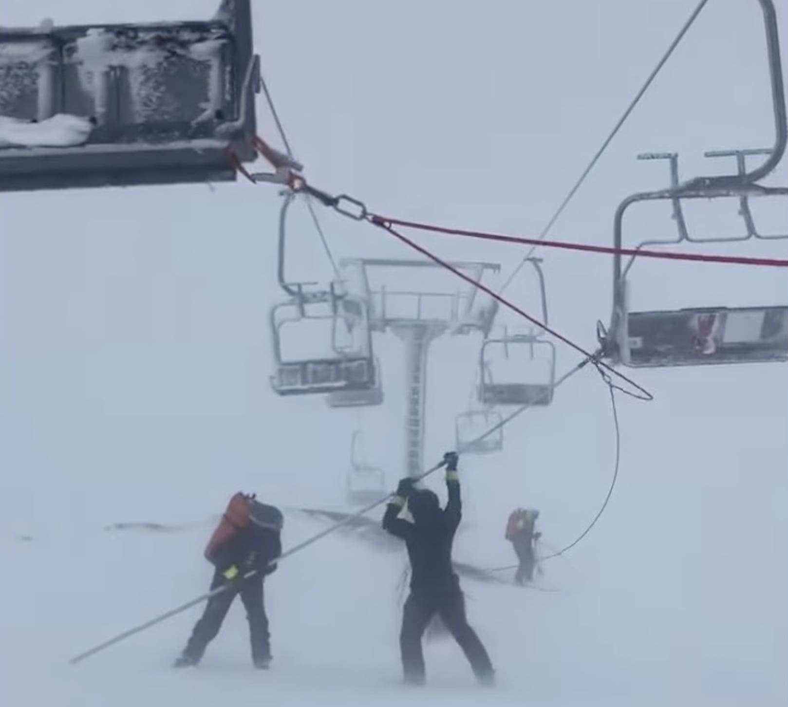 This Swedish Ski Resort Actually Tethers Chairlifts During Windstorms To Avoid Damage
