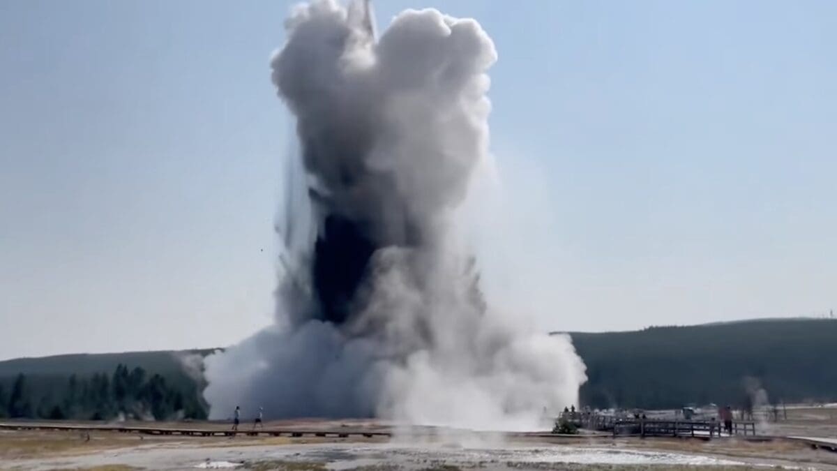 Biscuit Basin hydrothermal explosion.