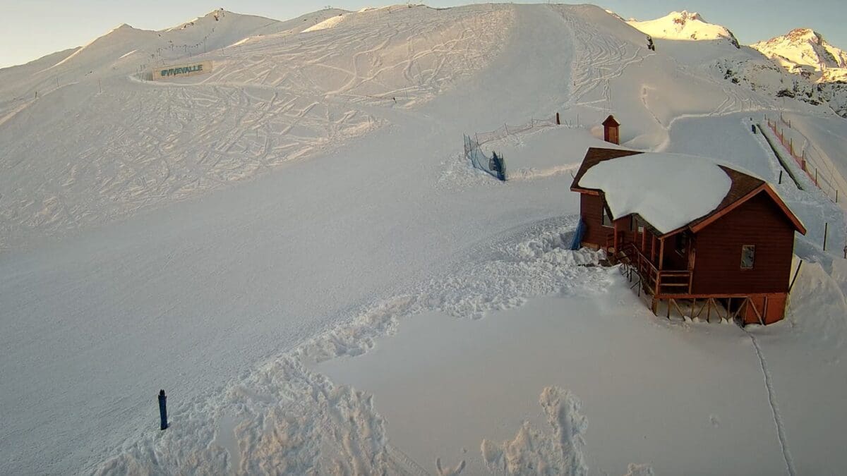 Snowfall at Valle Nevado.