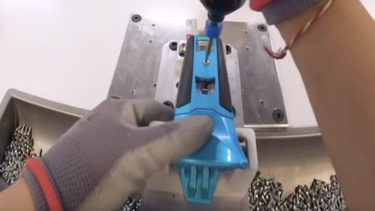 Pivot 2.0 Blue Steel manufacturing process.