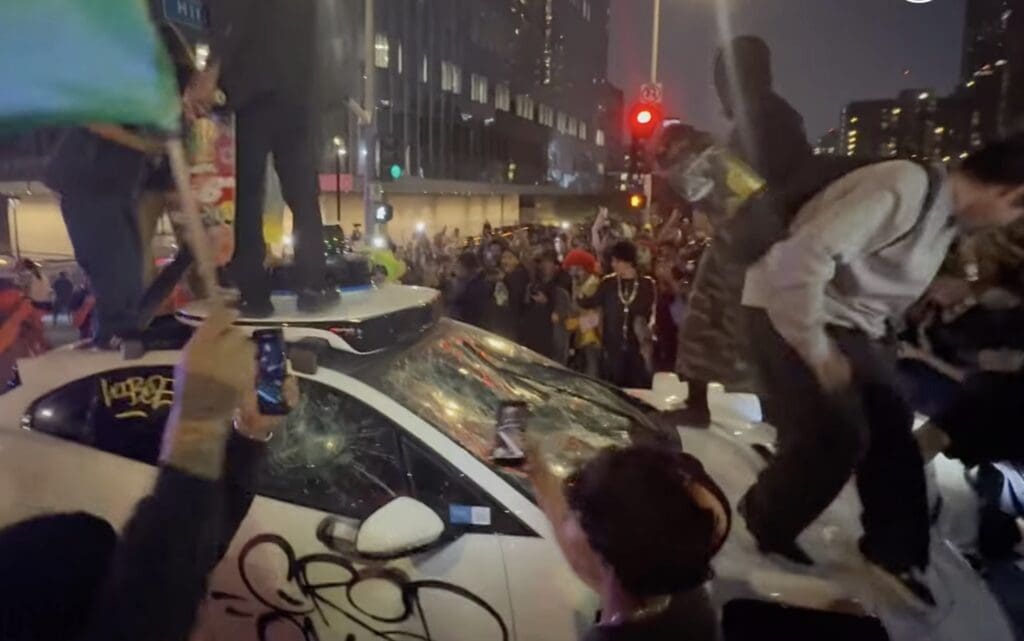 Halloween Hellbomb 2025