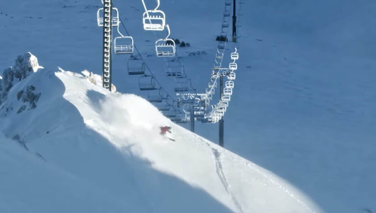 Mammoth Mountain delays opening day.