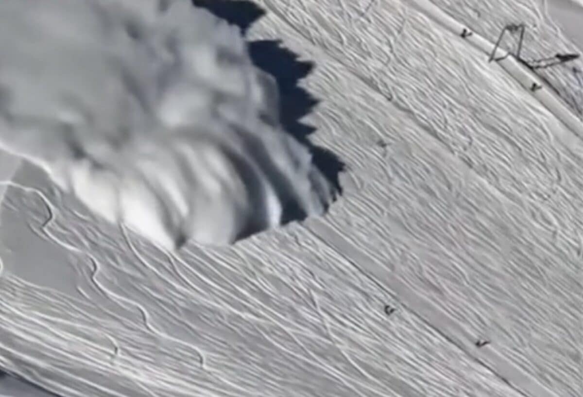 11/27/2025 Avalanche @ Stubai Glacier Ski Resort