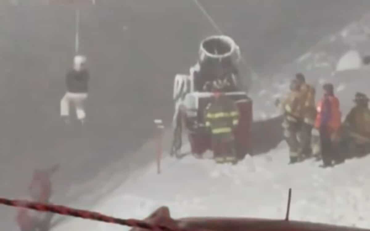 Chair 1 evacuation @ Sunburst Ski Area