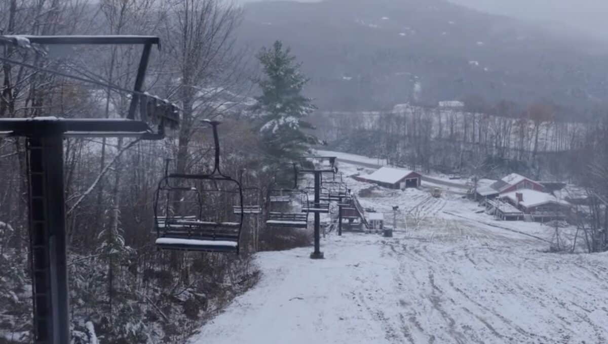 New Hampshire Ski Resort Offers Free Skiing For Town Residents To Celebrate Opening Day