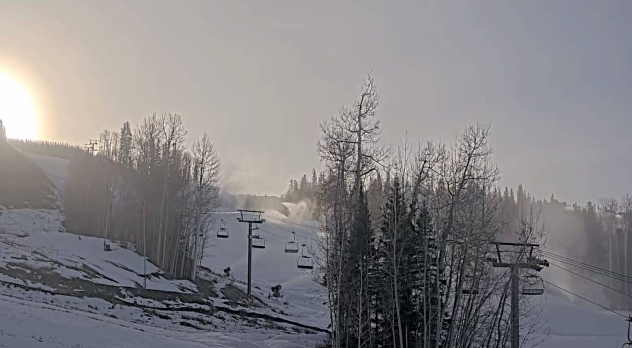 Telluride Ski Resort live camera.