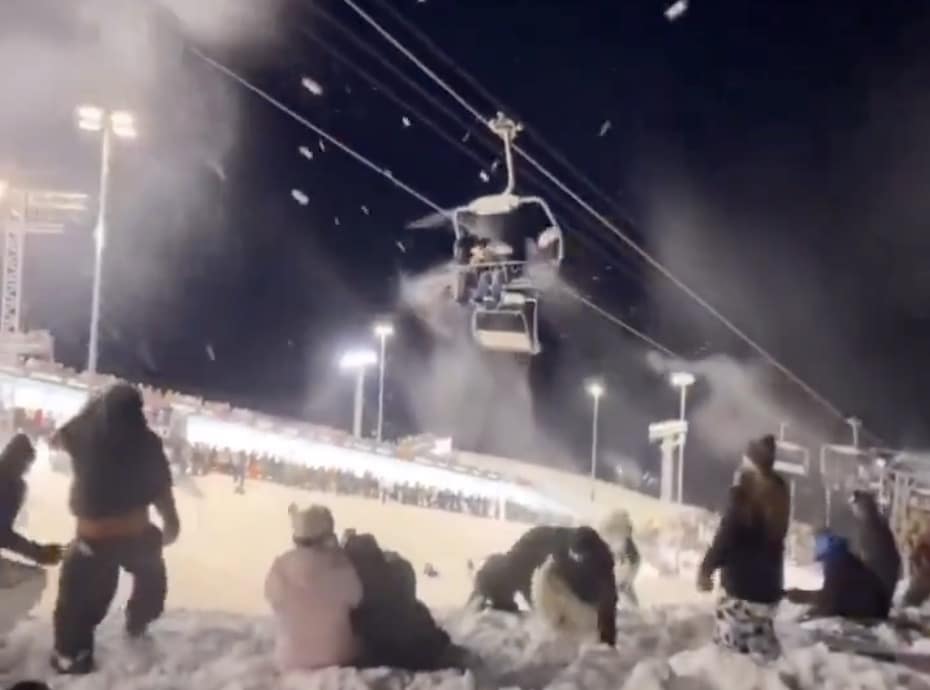 Snowball barrage @ The Laax Open