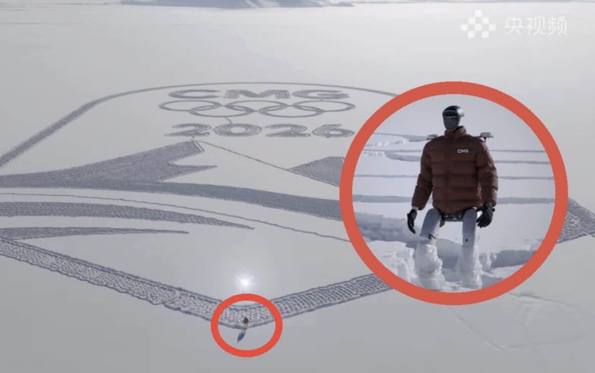 Robotic snow art in China
