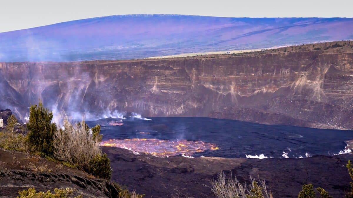 Hawai'i Volcanoes National Park.
