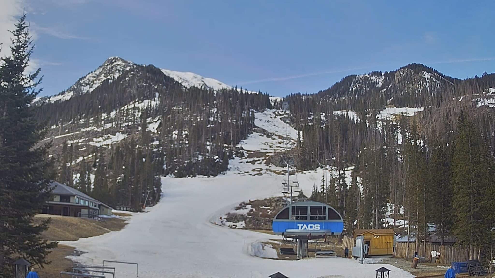8 Western U.S. Ski Resorts Preparing to Close Early This Week ...