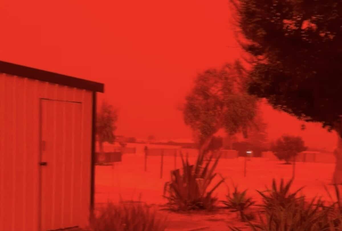 Sky Turns Blood Red As Cyclone Slams into Western Australia