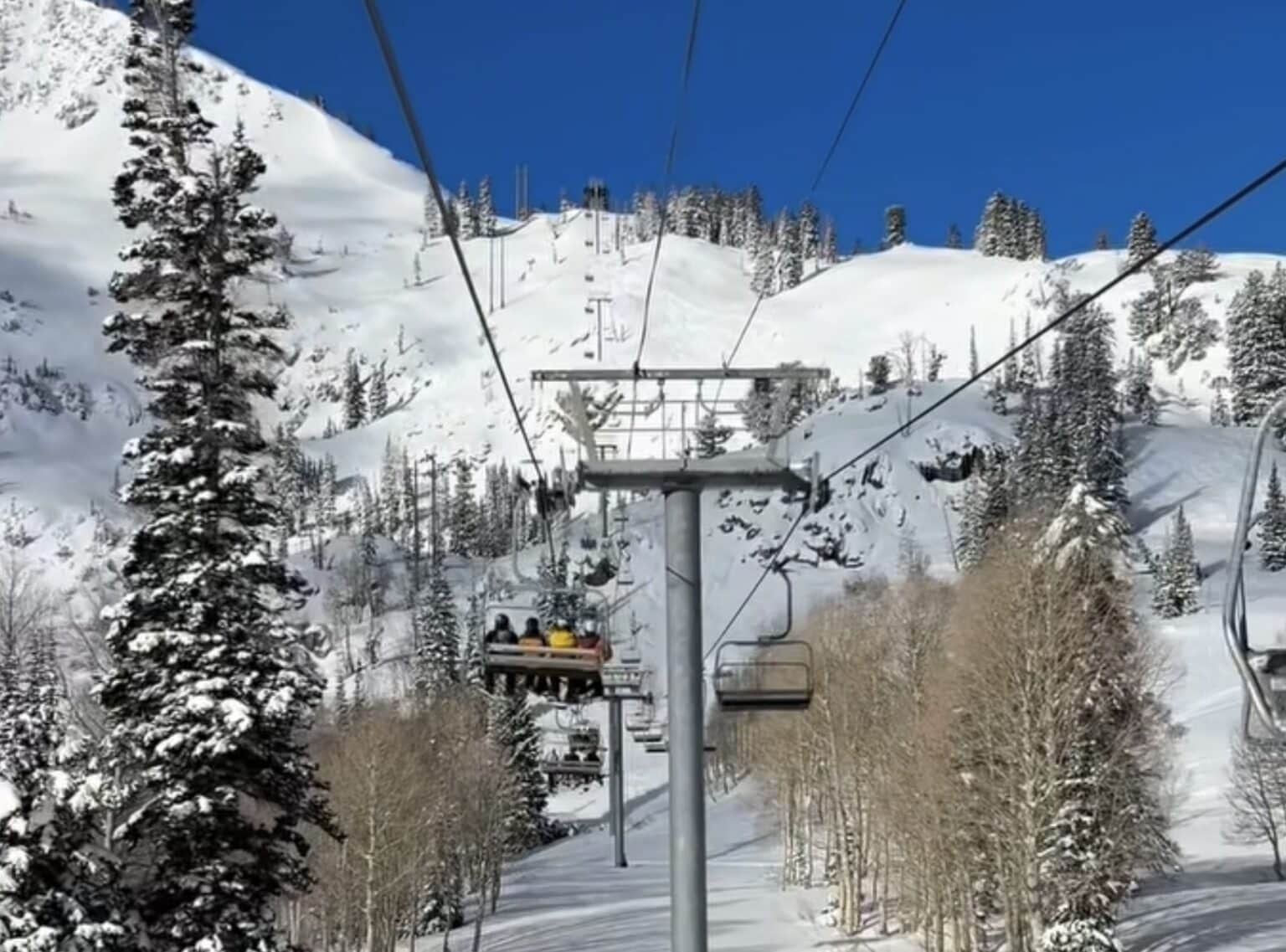 Miracle April Snowstorm Hits Utah Ski Resorts - Unofficial Networks