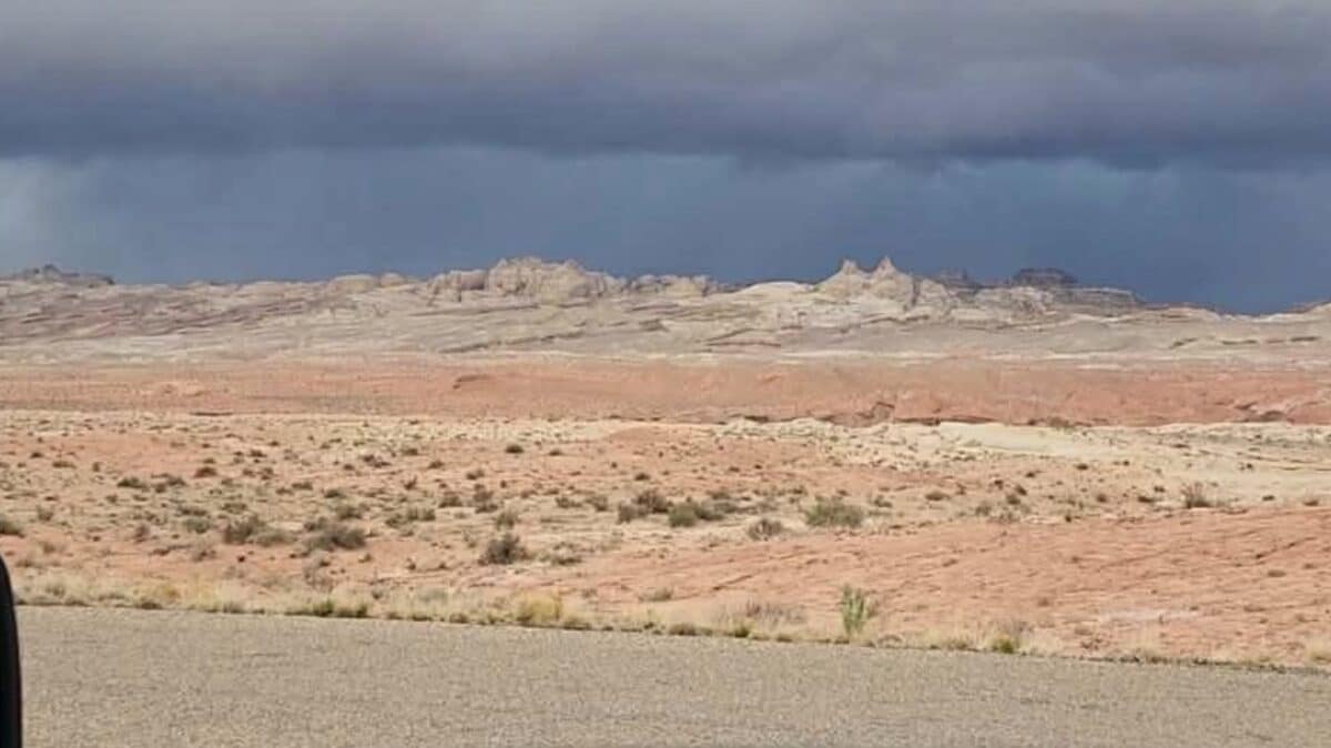 Several Hikers Caught In Flash Flooding Near Utah State Park