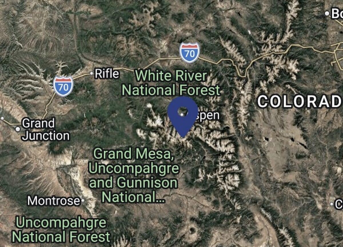 Lindley Hut, Colorado