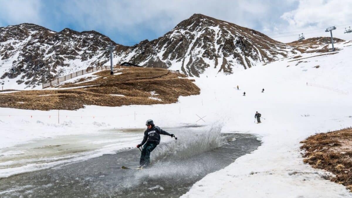 Just 5 North American Ski Areas Remain Open After Today