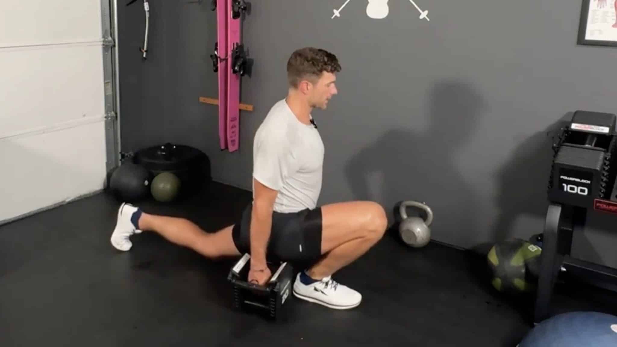 This 35-Minute Workout Preps You for Next Winter’s Ski Season