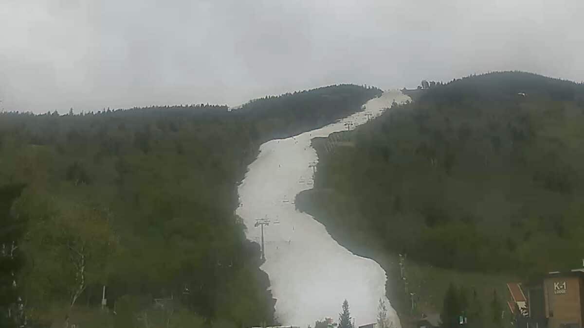 New England’s Last Open Ski Resort Announces Surprise Season Extension