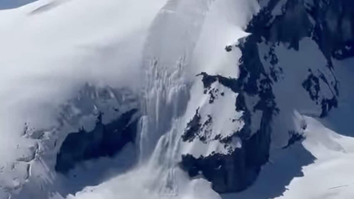 Massive Avalanche Barrels Over Mountain Cliffs In Squamish, British Columbia