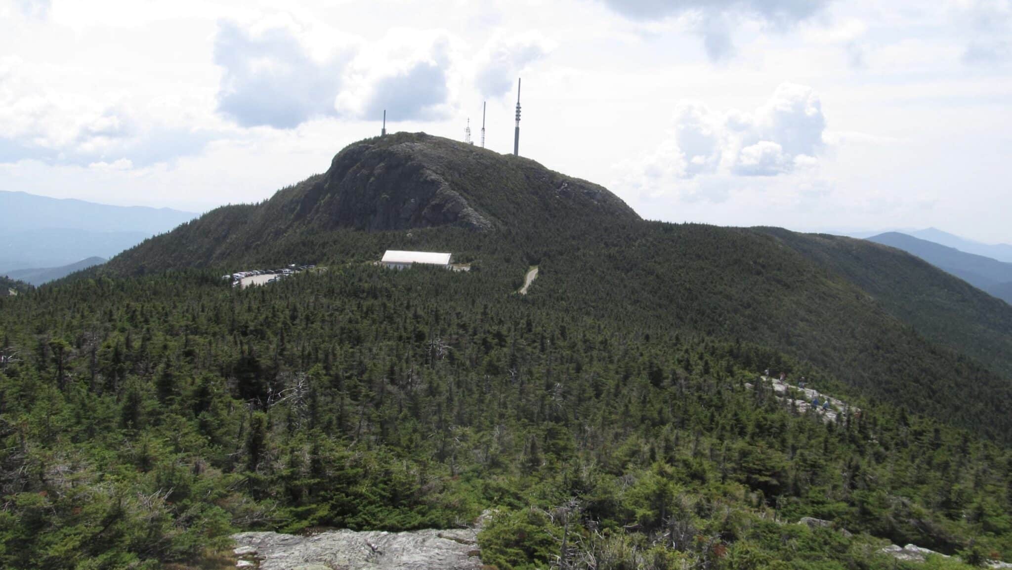 Vermont Rescuers Applaud Senior Hiker Who Called For Help Before Disaster Struck
