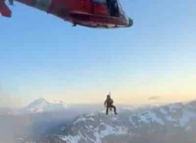 Coast Guard airlifts injured hiker from Mt Larrabee