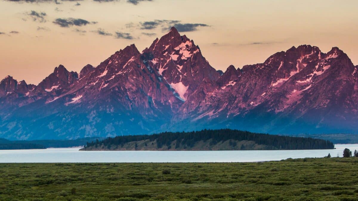 Vail Resorts Secures $1 Billion Grand Teton National Park Contract Renewal
