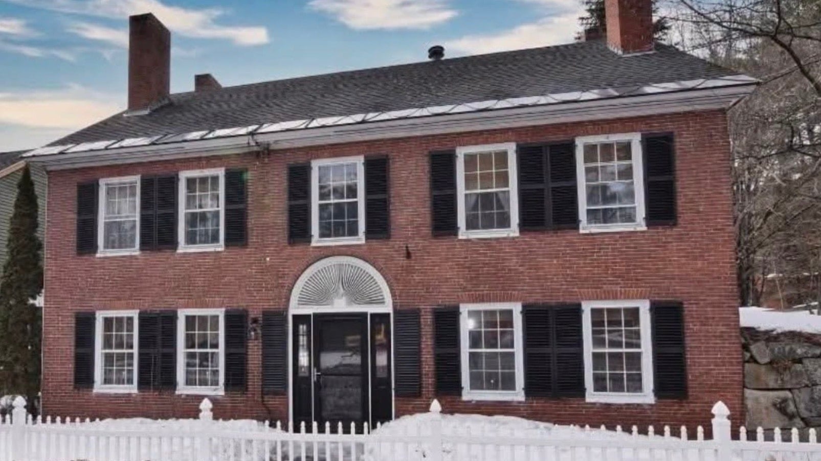 Chairlift-Themed Brewery Acquires Nearby Inn